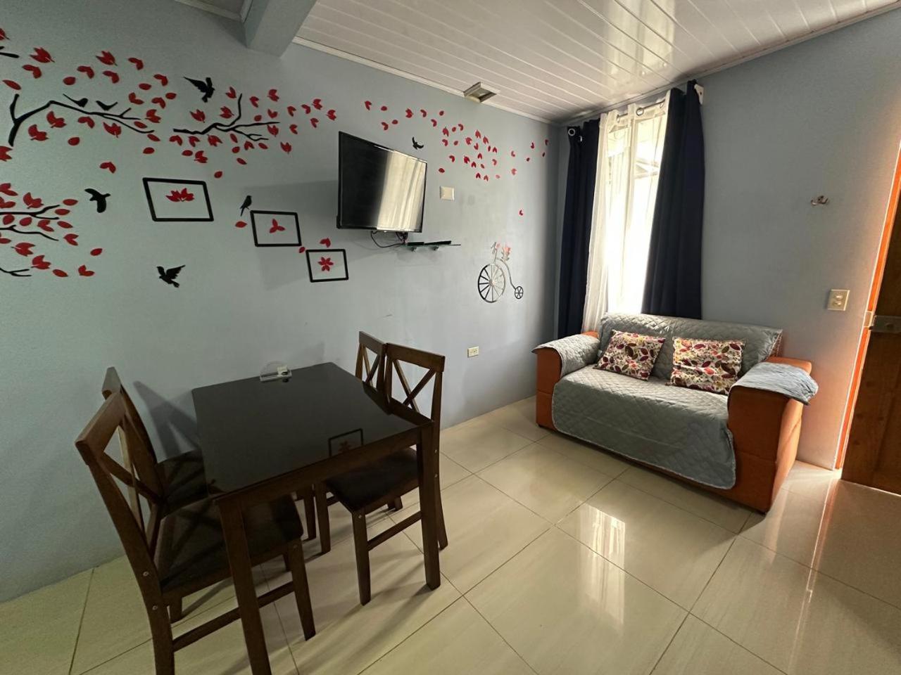 Apartment Con Dos *